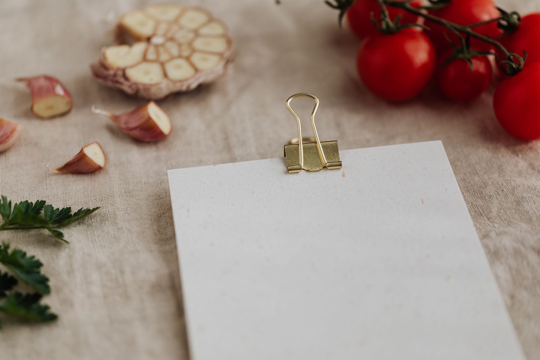 Jak zaplanować tygodniowe menu, żeby jeść zdrowo i nie marnować jedzenia